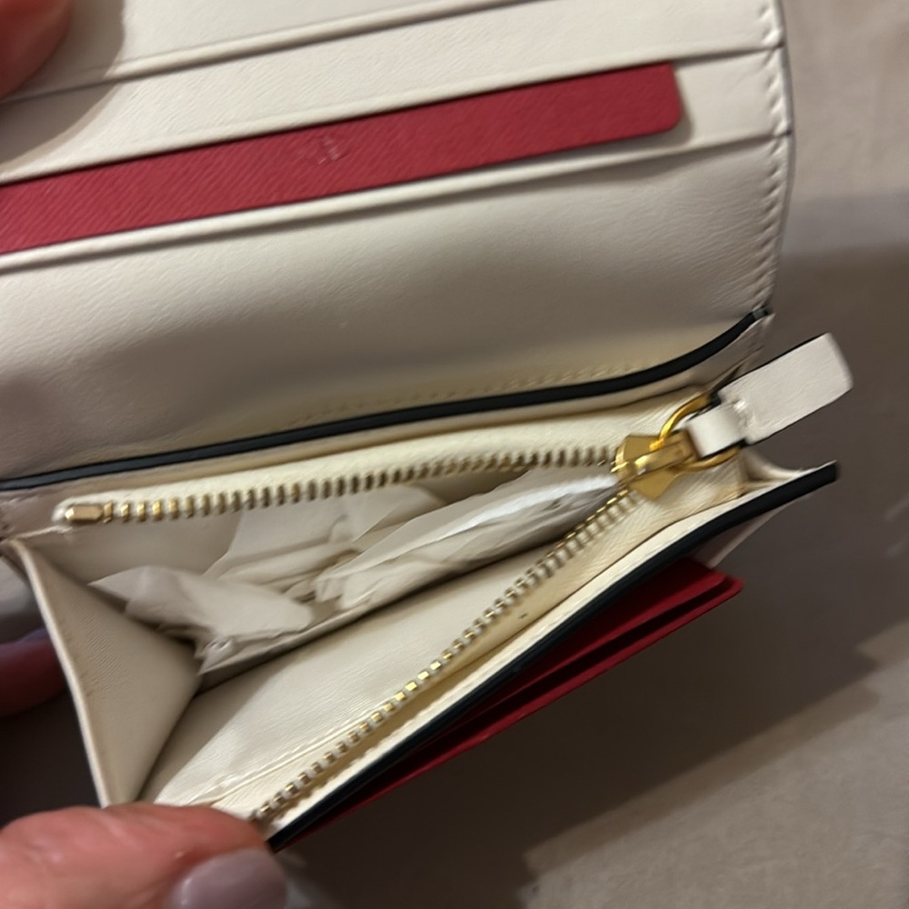 NWT Valentino gold metallic Rockstud Grainy Calfskin flap French wallet - Picture 7 of 11